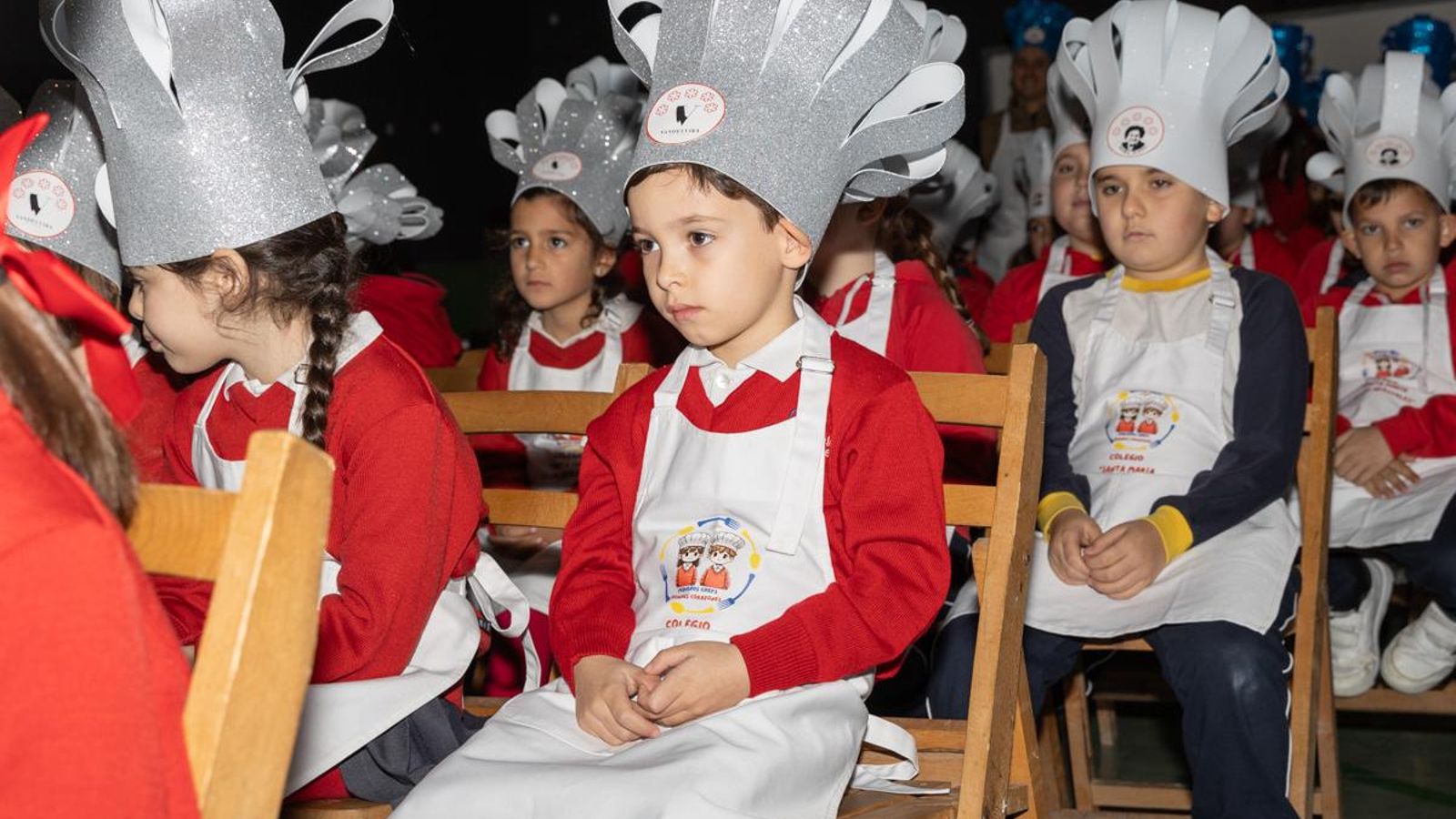 'Pequeños Chefs' la actividad que los chefs estrella Michelin realizan con el alumnado del Colegio Santa María de Los Apóstoles