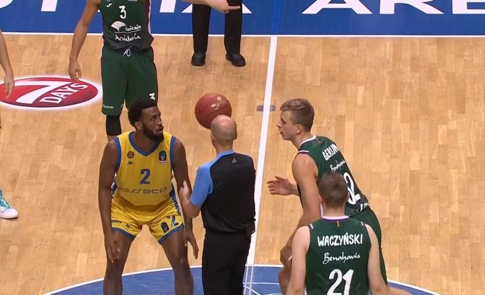En directo, Asecco Gdynia - Unicaja