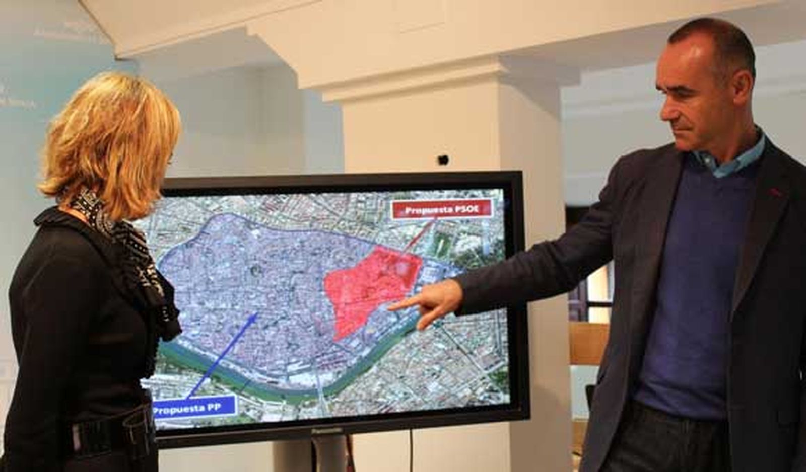 El PSOE propone reducir a dos meses la libertad horaria comercial