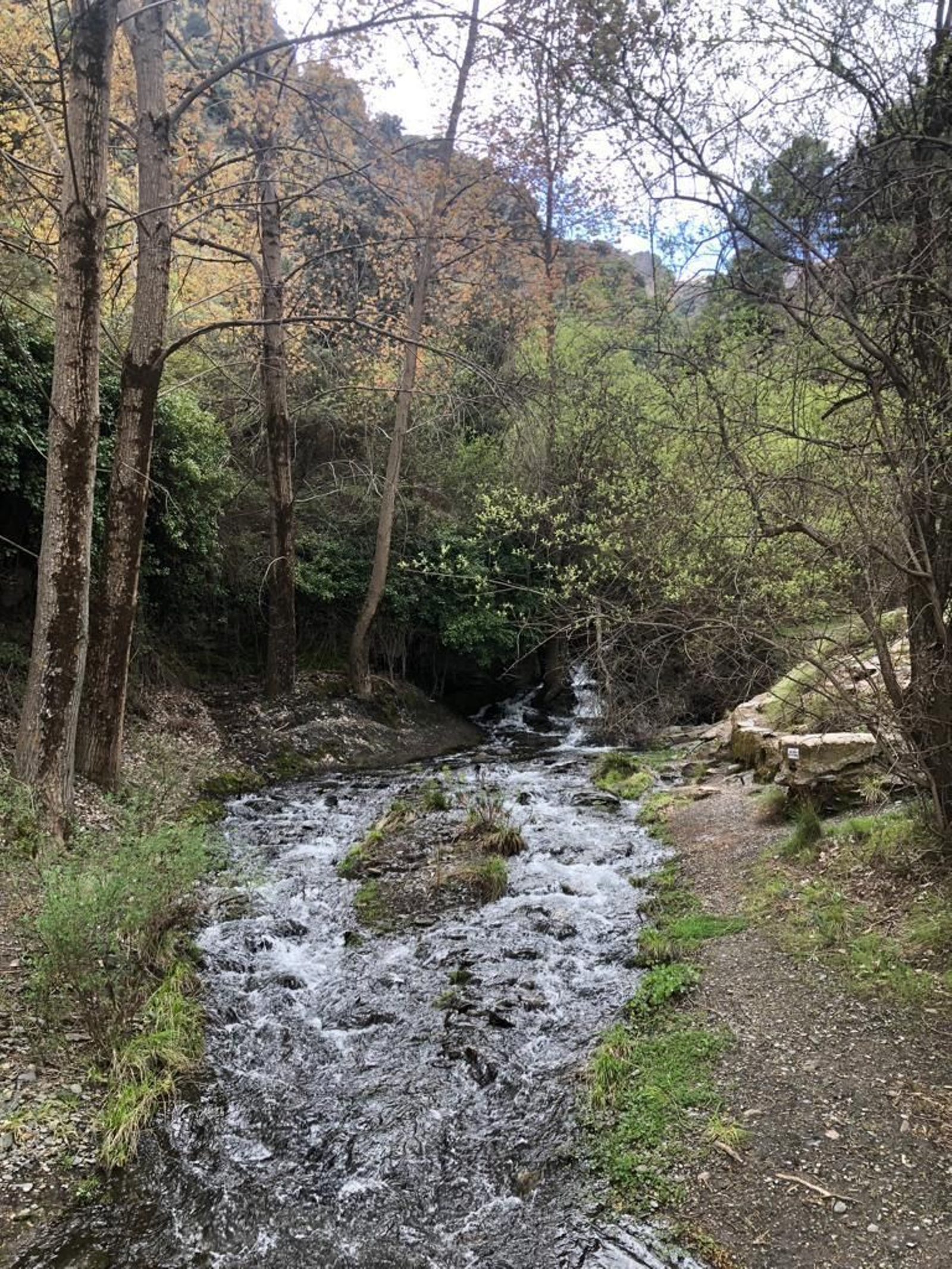 El espectáculo del deshielo en la Sierra Nevada de Almería