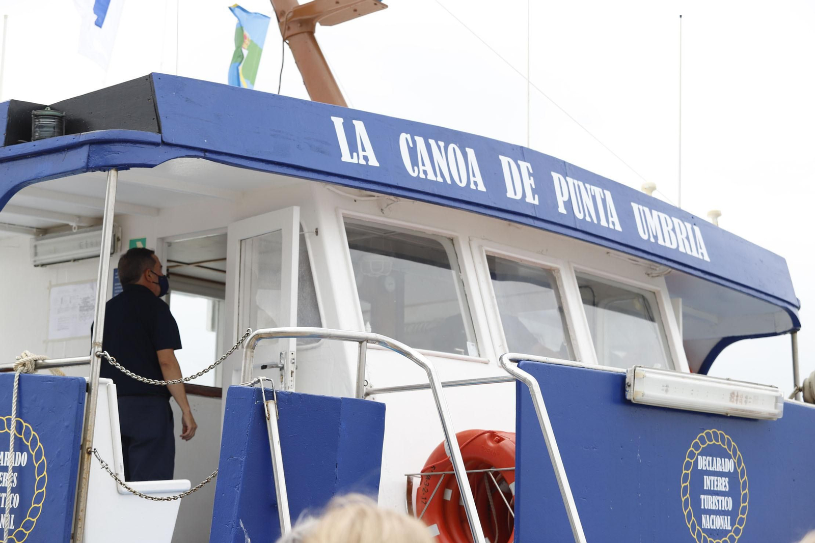 El servicio de canoas entre Punta Umbría y Huelva da el pistoletazo de salida este fin de semana