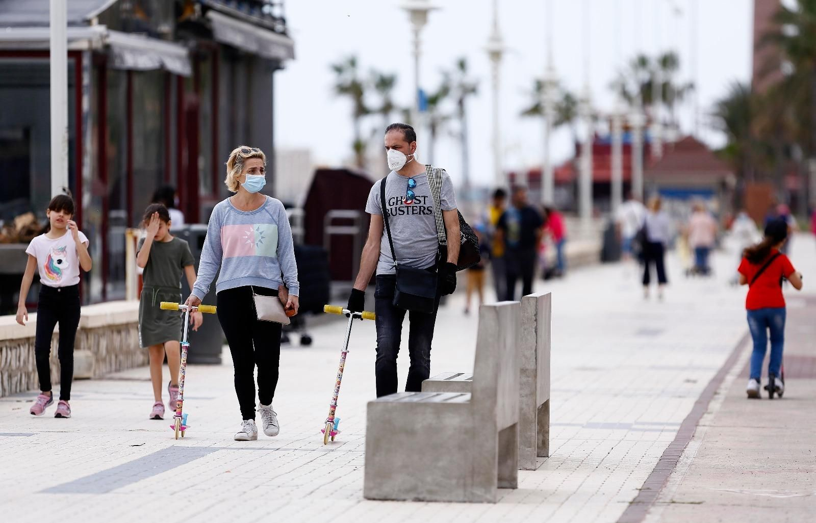 Coronavirus en Málaga: Los niños vuelven a la calle tras un largo confinamiento, en fotos