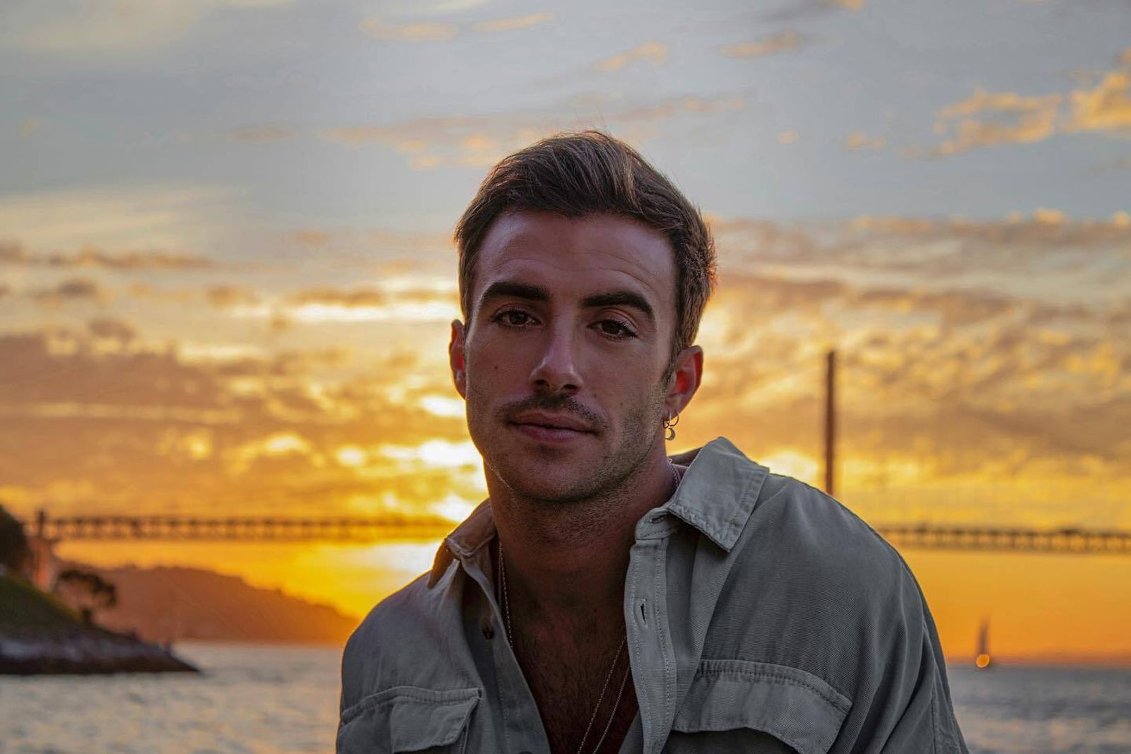 El cantante Álvaro de Luna.