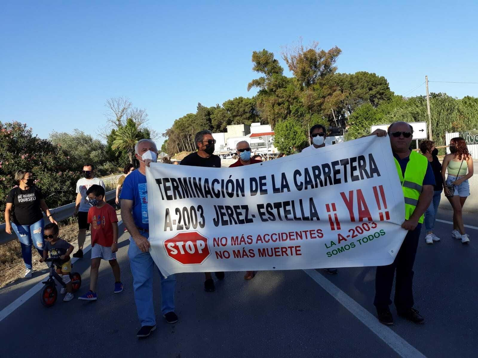 Concentración y marcha reivindicativa  de la Plataforma A-2003.