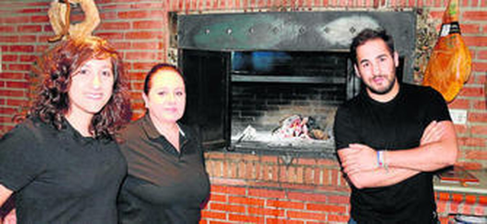 Tres décadas de cocina al horno de leña
