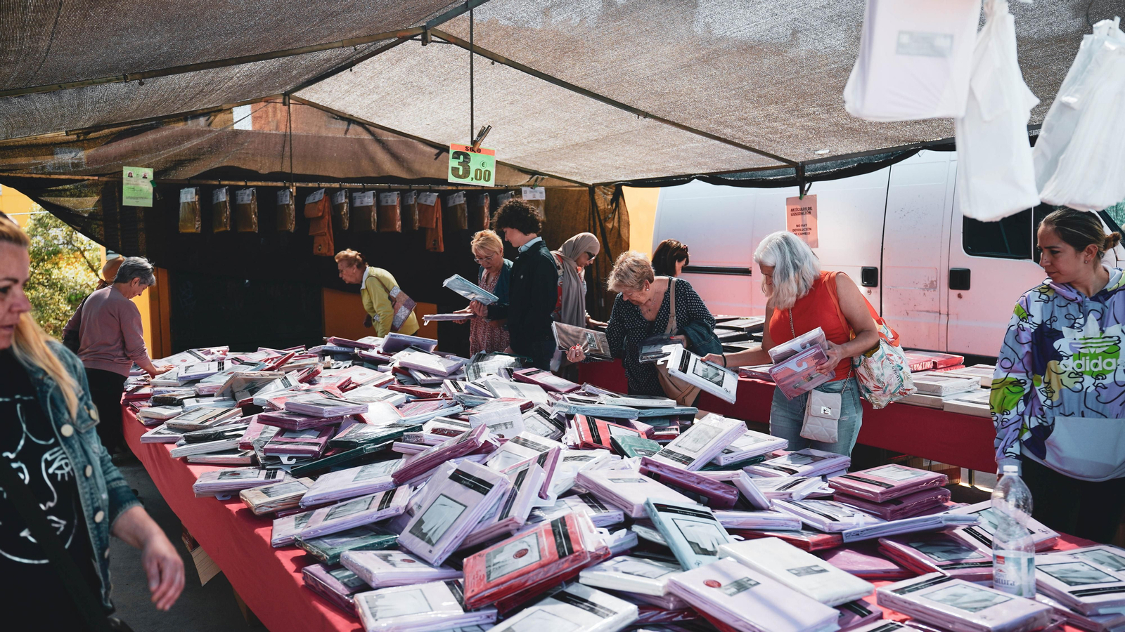 El mercadillo de Algeciras, en imágenes