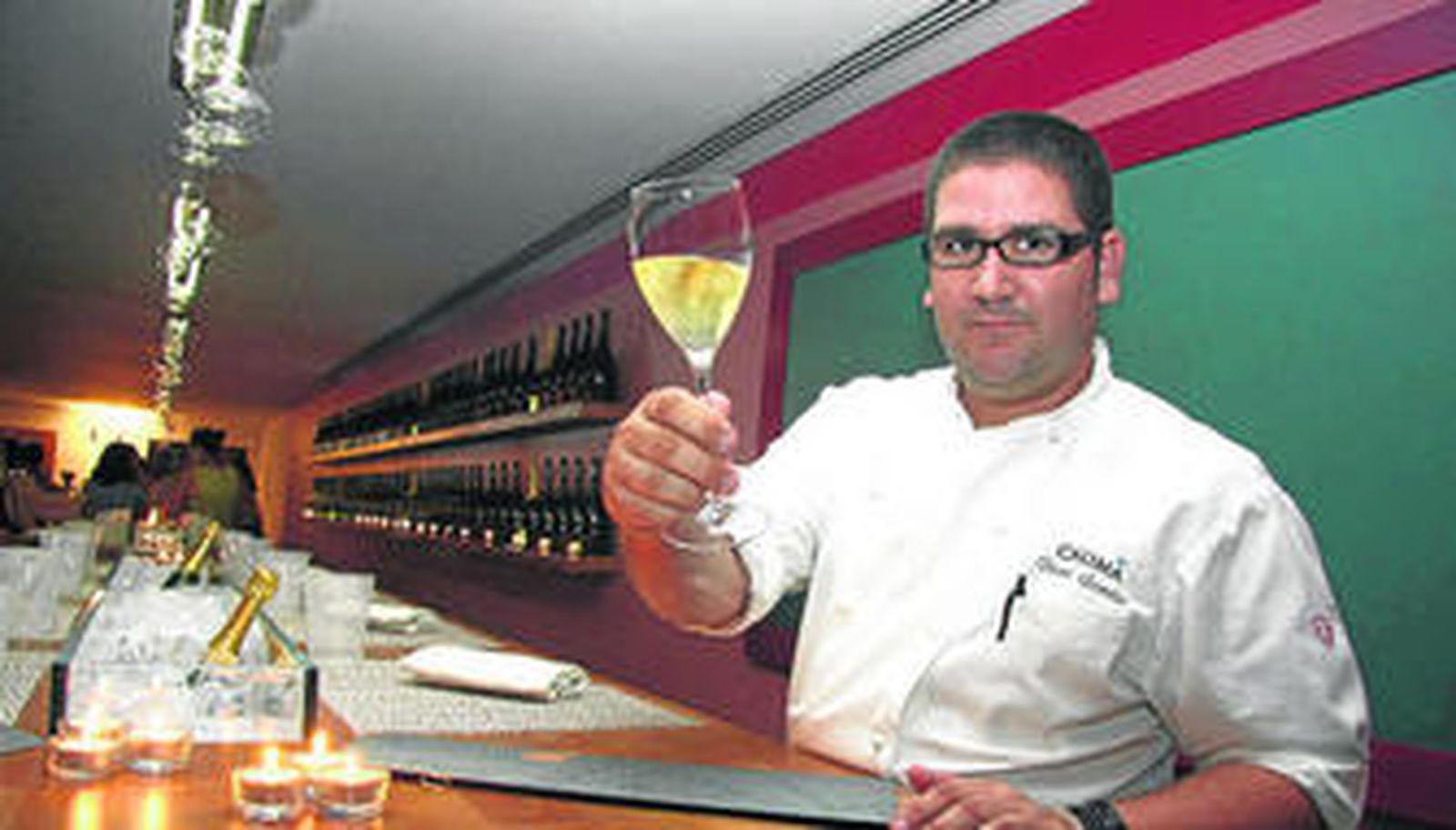 El cocinero Dani García en su restaurante Calima, situado en Marbella, en una imagen de archivo.