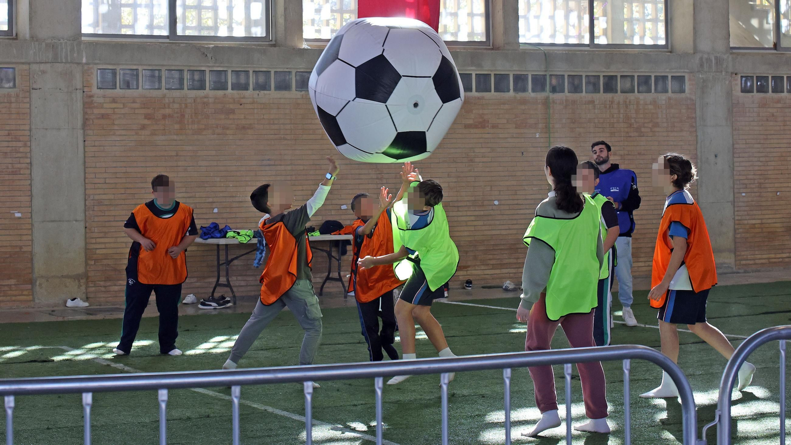 Imágenes del primer día de Juvelandia en Jerez