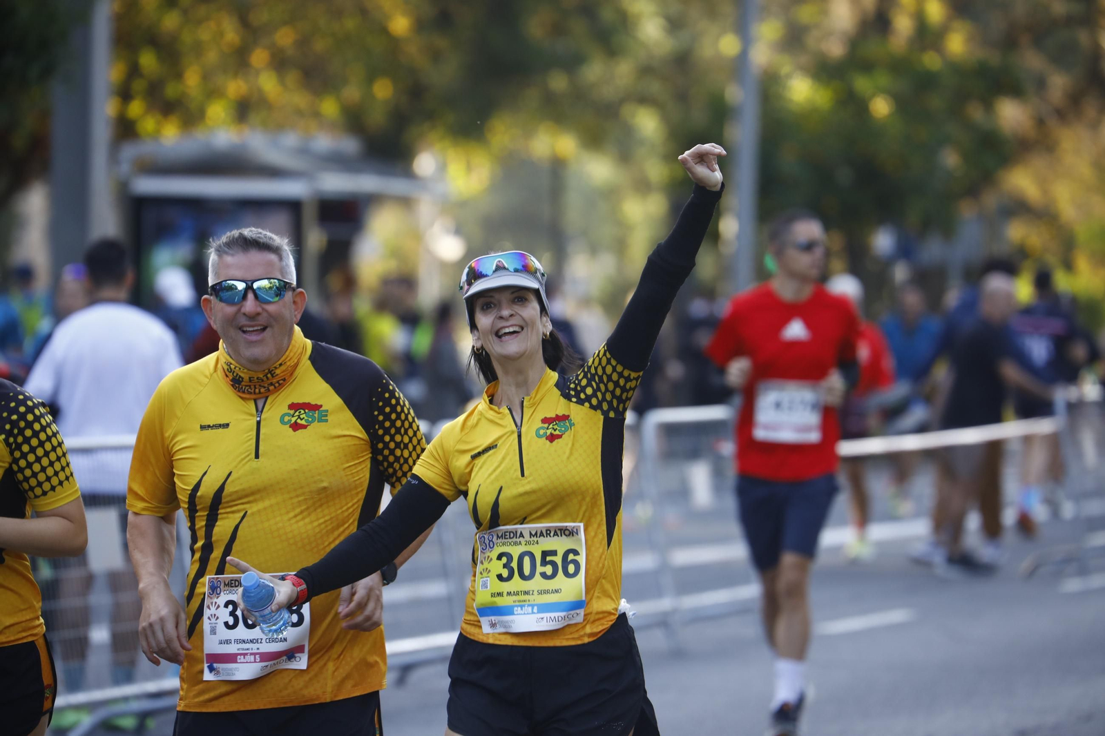 Las mejores fotos de la salida de la Media Maratón de Córdoba 2024