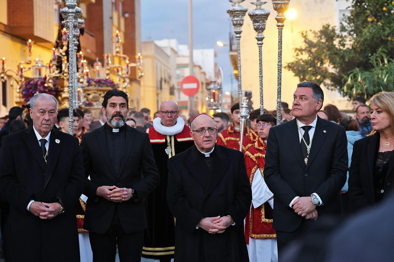 Imágenes del Vía Crucis del Consejo de Cofradías y Hermandades de Huelva