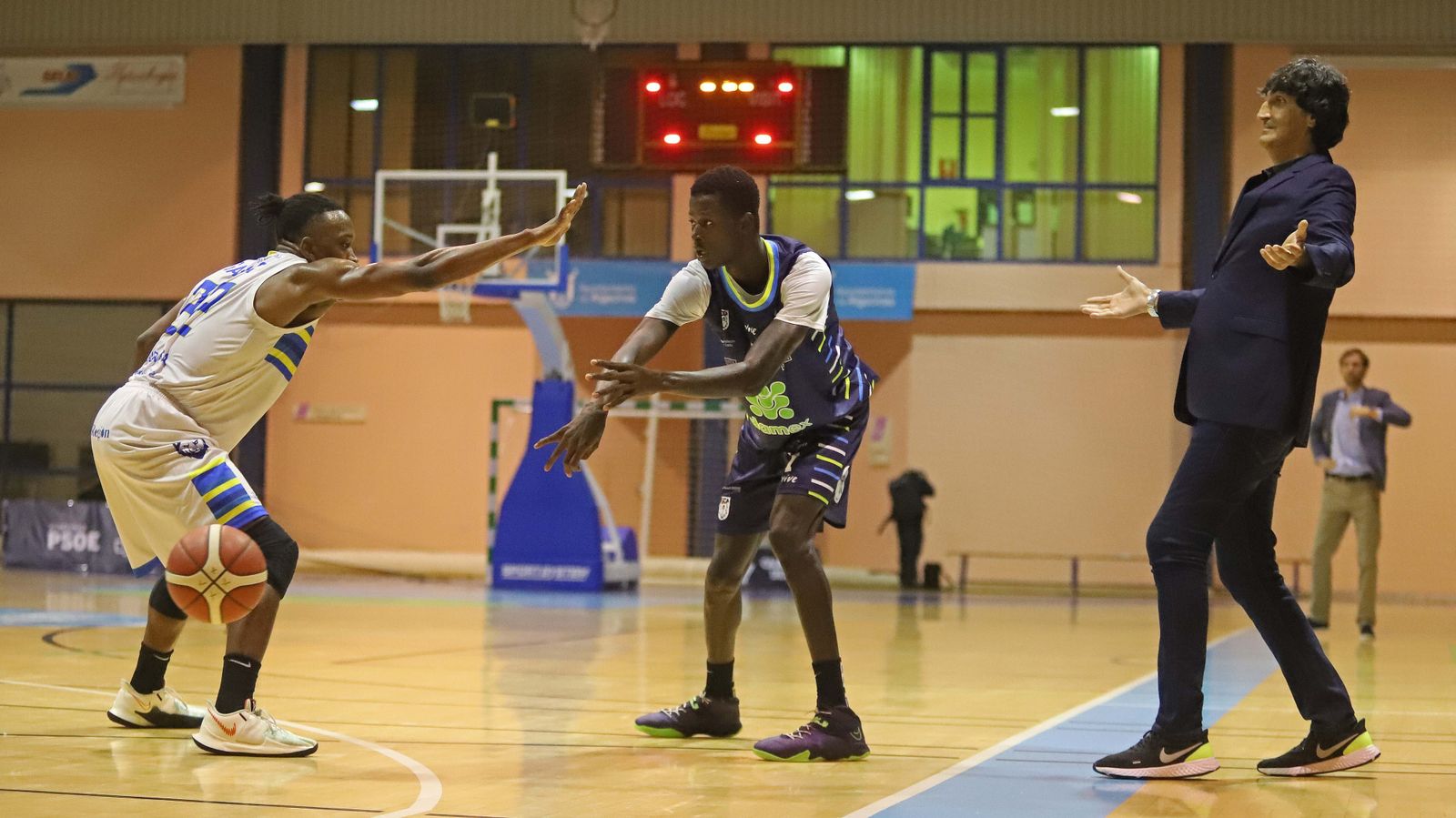 Las mejores fotos del Udea - Ourense