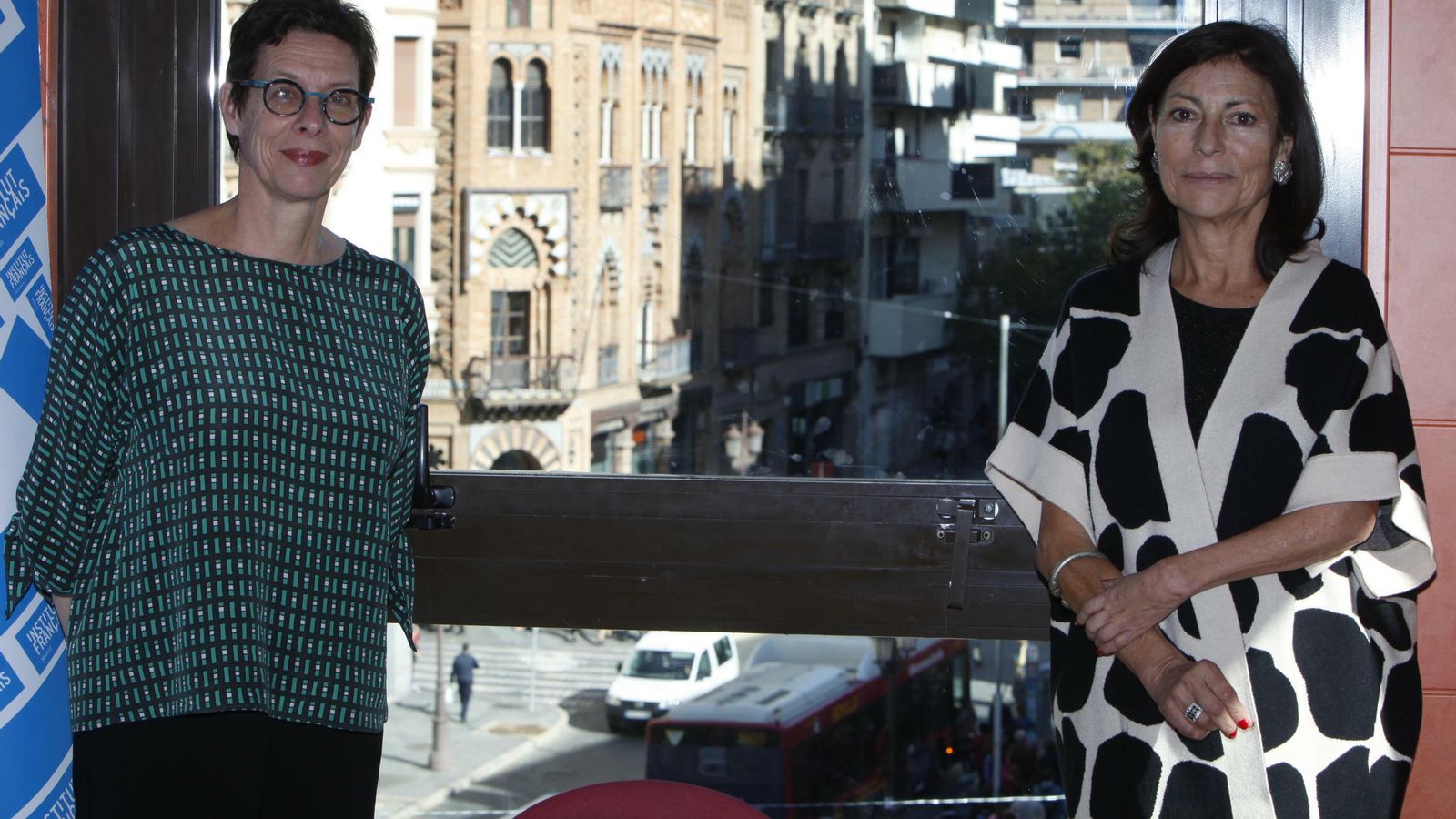 Louyot junto a Marie-Christine Rivière en la nueva sede del Institut Français en Sevilla.