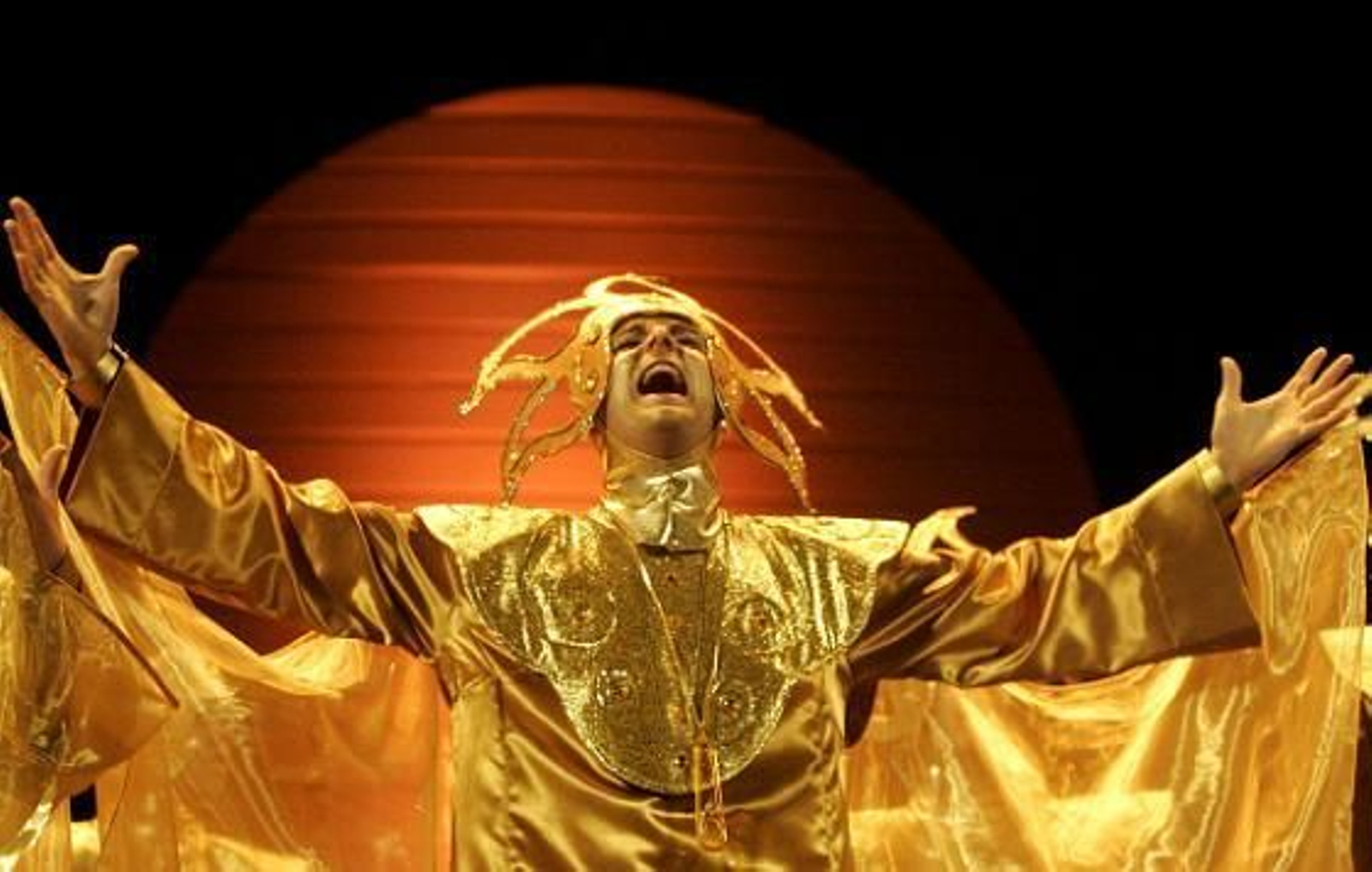 La comparsa algecireña El sol. 

Foto: Lourdes de Vicente