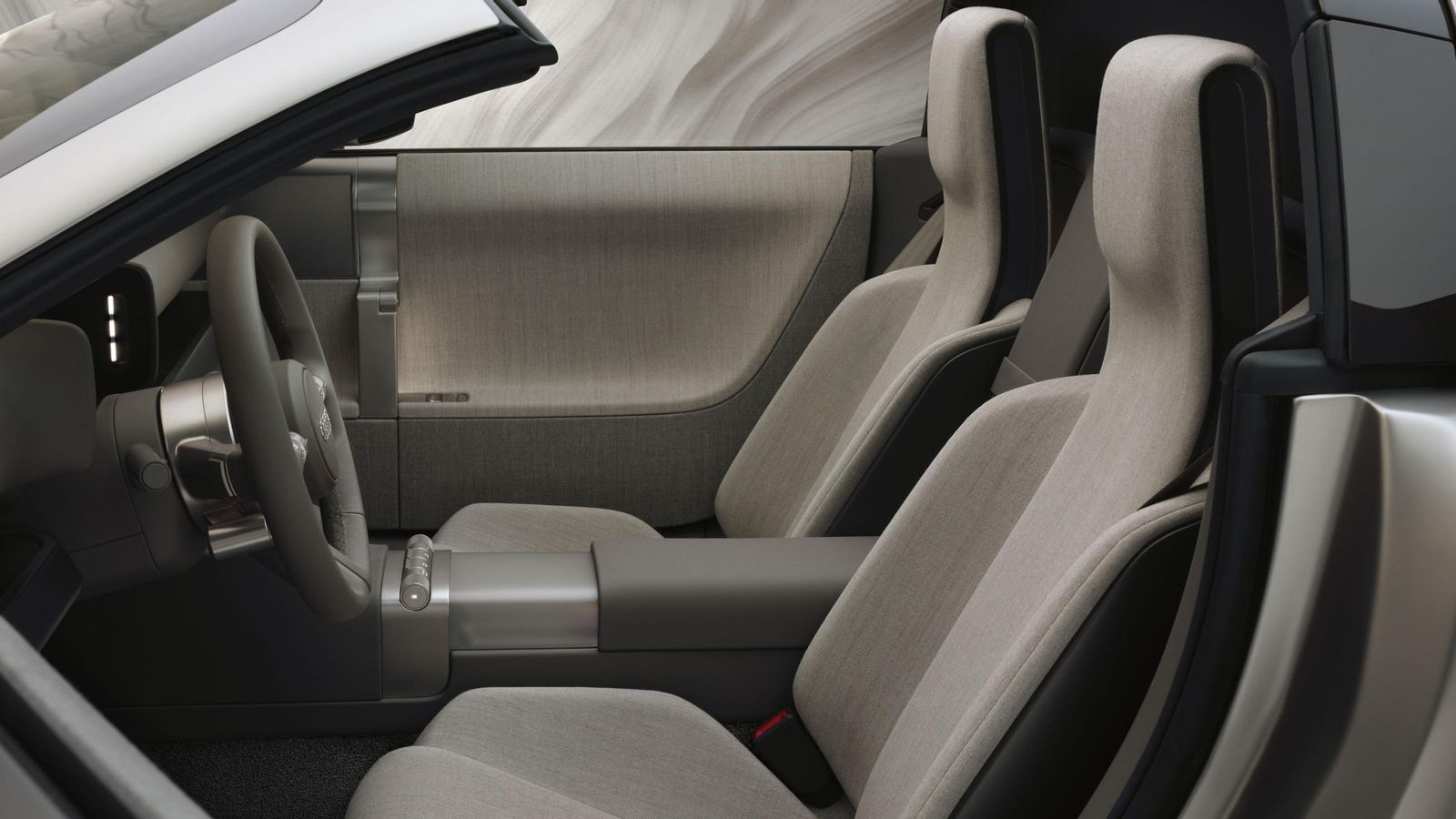 Hoy, en su fase de concept, este modelo es biplaza. Veremos si en el futuro se mantiene esa configuración para el interior o cambia de convertirse en un coupé..