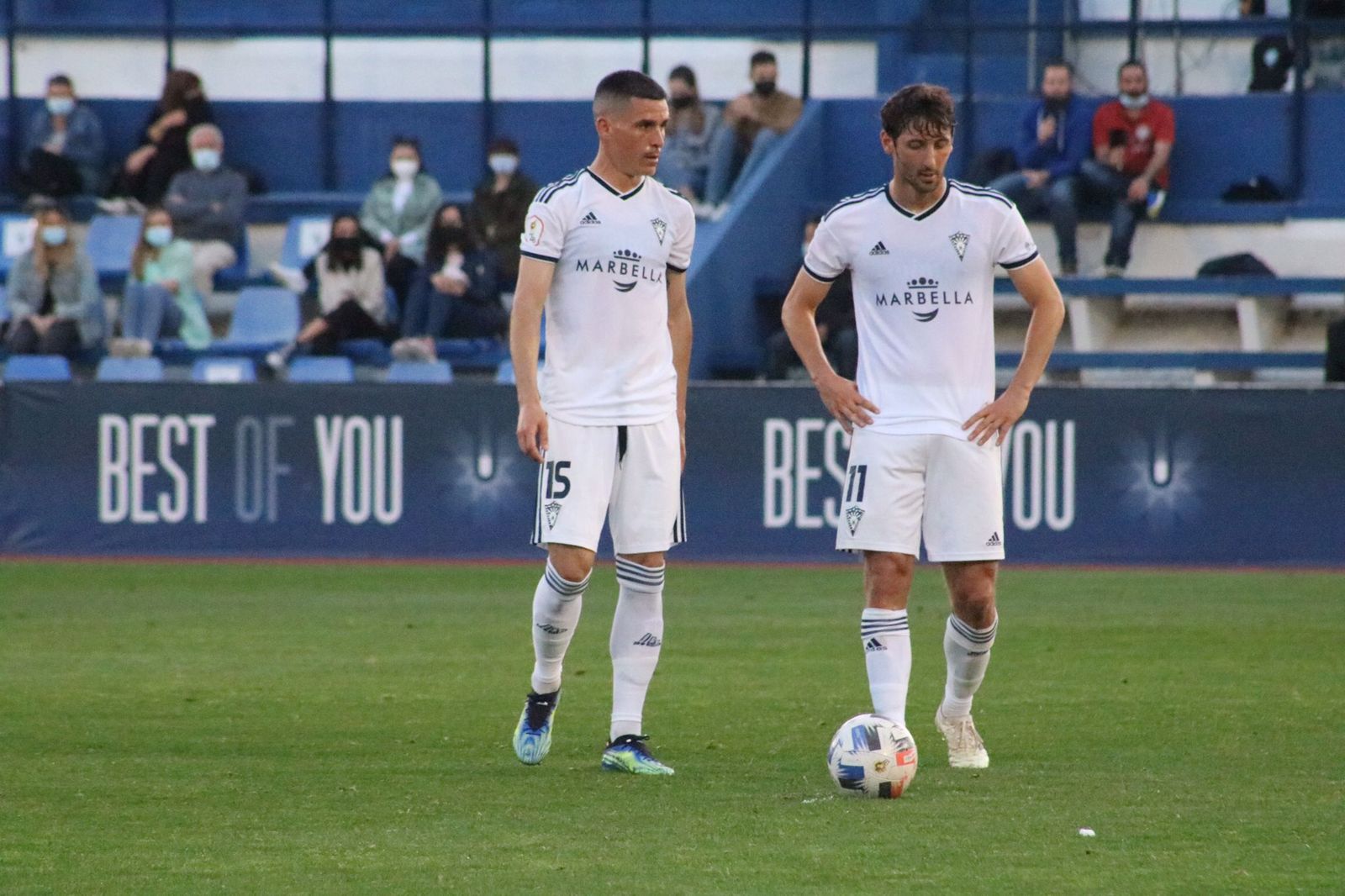 Callejón y Granero.