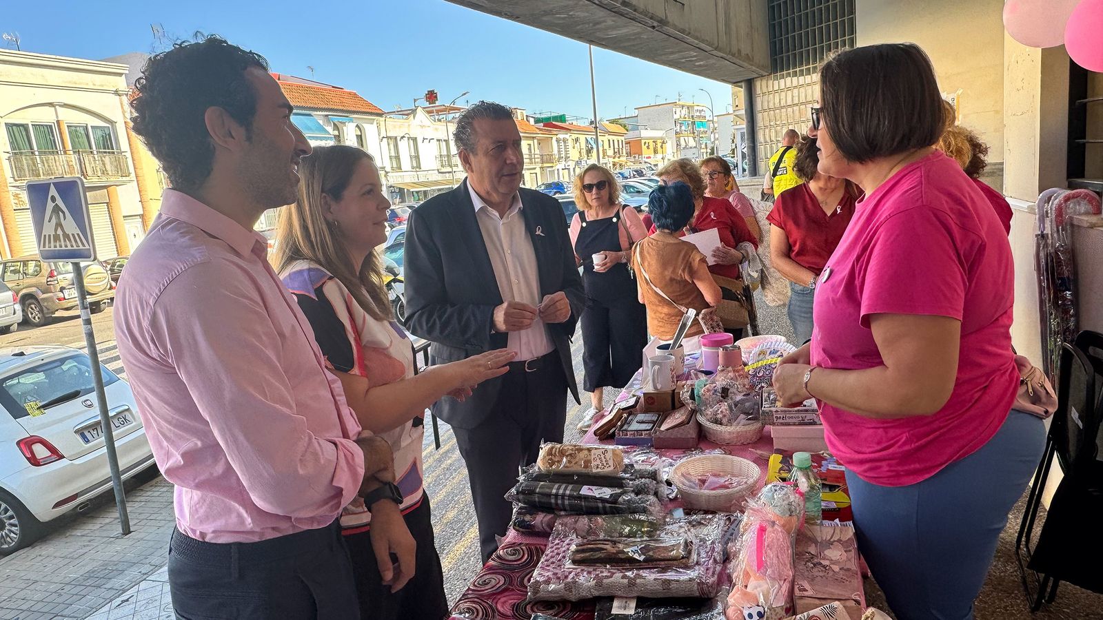 Uno de los stand instalados en La Rinconada, con motivo del Día Mundial contra el Cáncer de Mama.