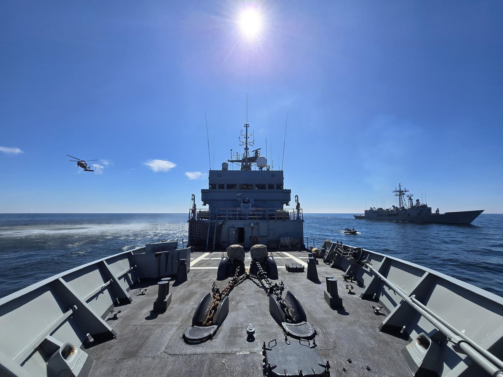 Las fotos del mayor ejercicio de los últimos años en el Estrecho de Gibraltar y el Golfo de Cádiz de la Armada y la OTAN