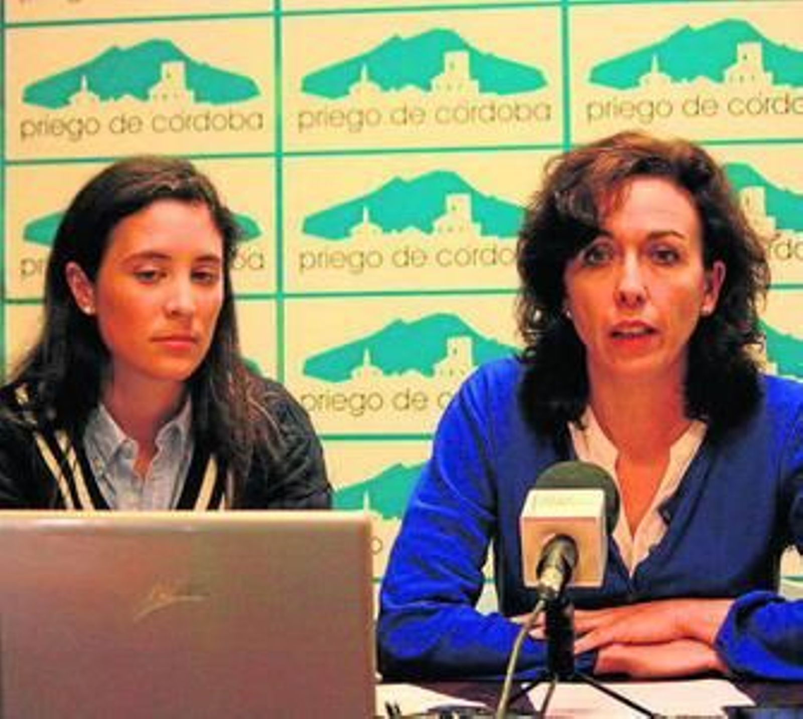 Casanueva y Ceballos, ayer en la rueda de prensa.