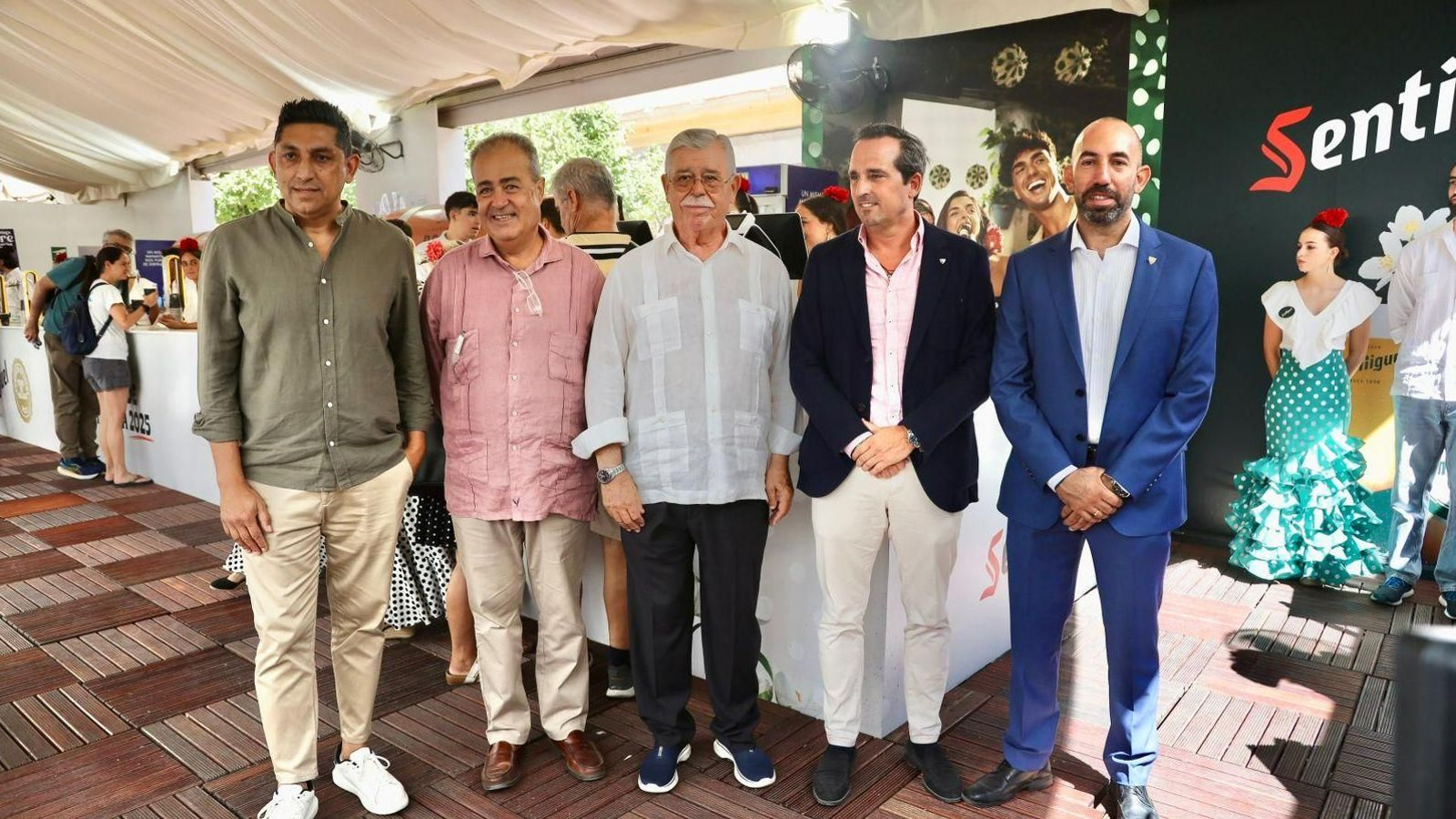 La comitiva del Málaga CF en la feria.