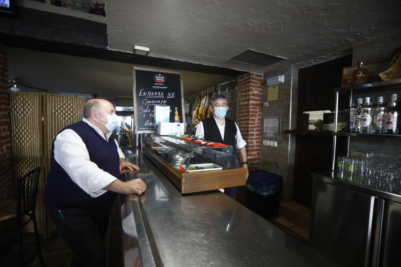 Fotografías: Un paseo por la barriada periférica de Santa Cruz, la más aislada de Córdoba