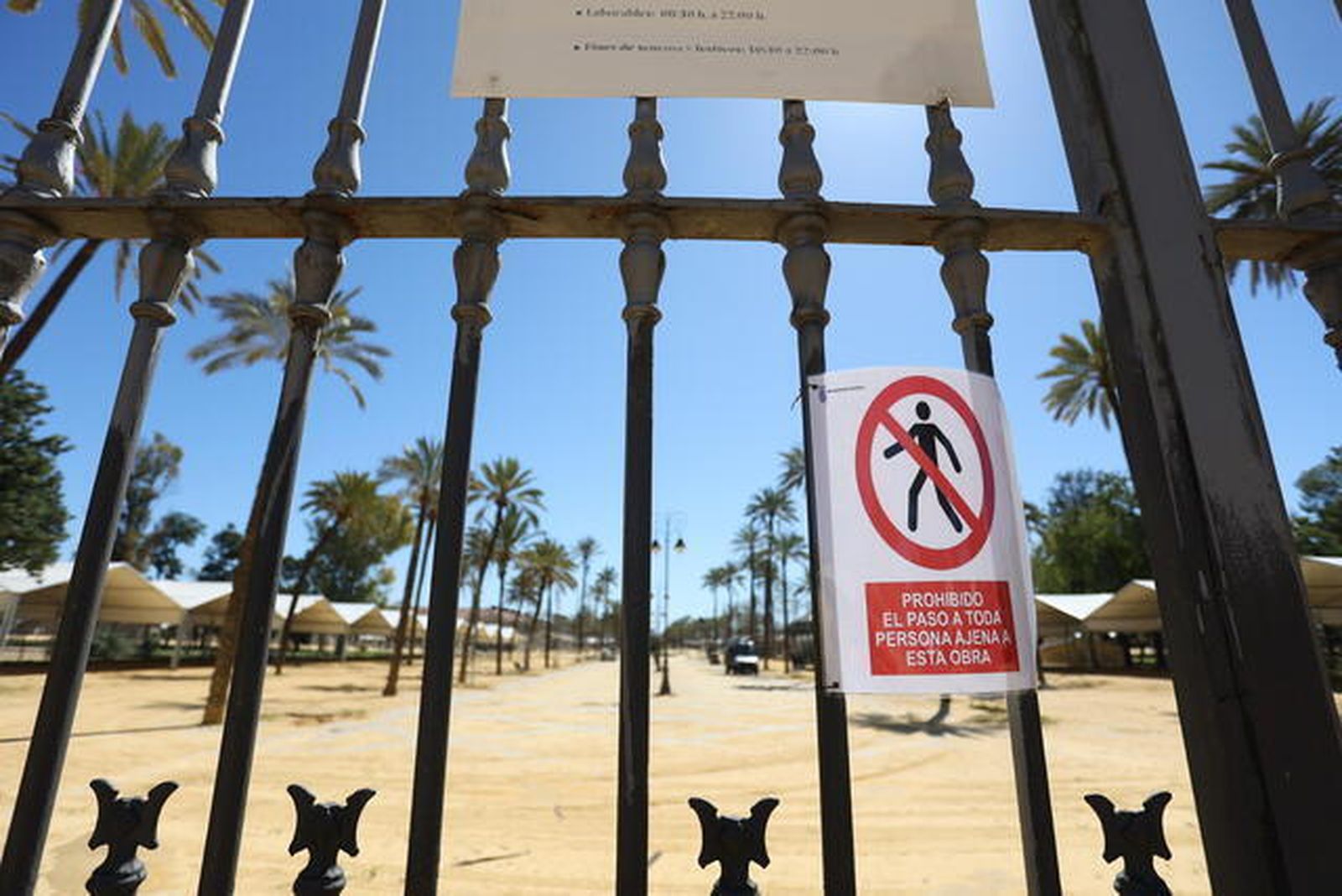 El González Hontoria, cerrado a cal y canto