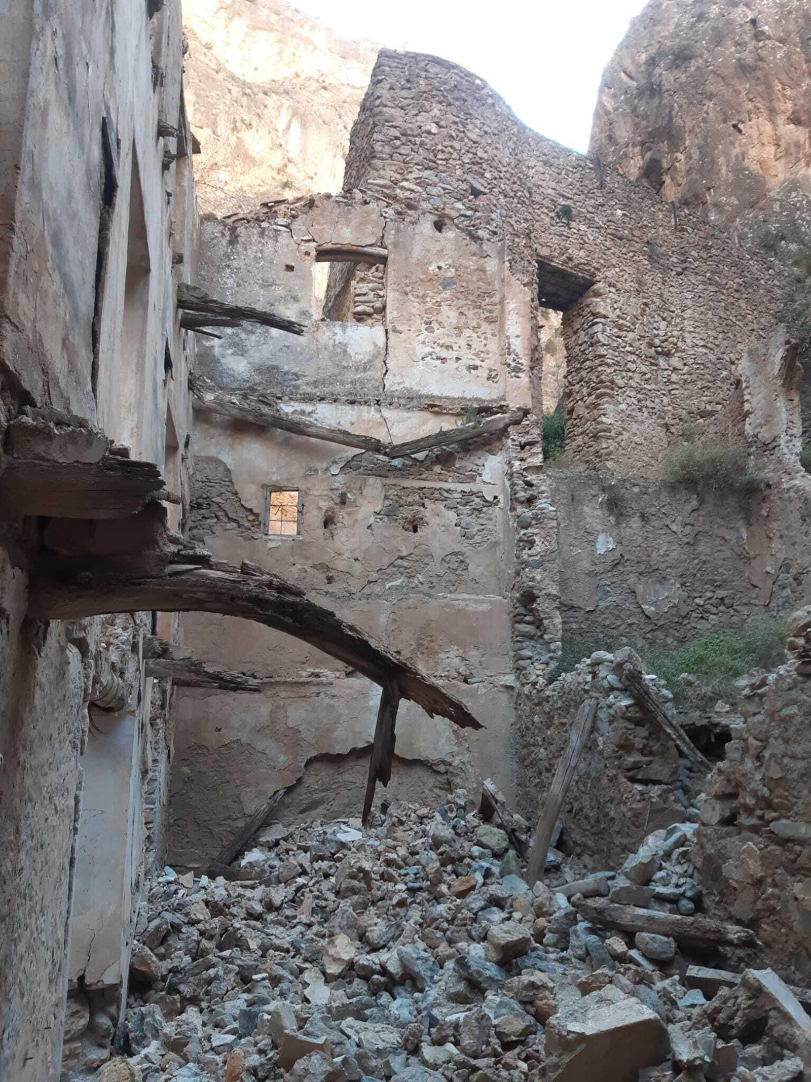 El Molino de La Cerrá, en ruinas