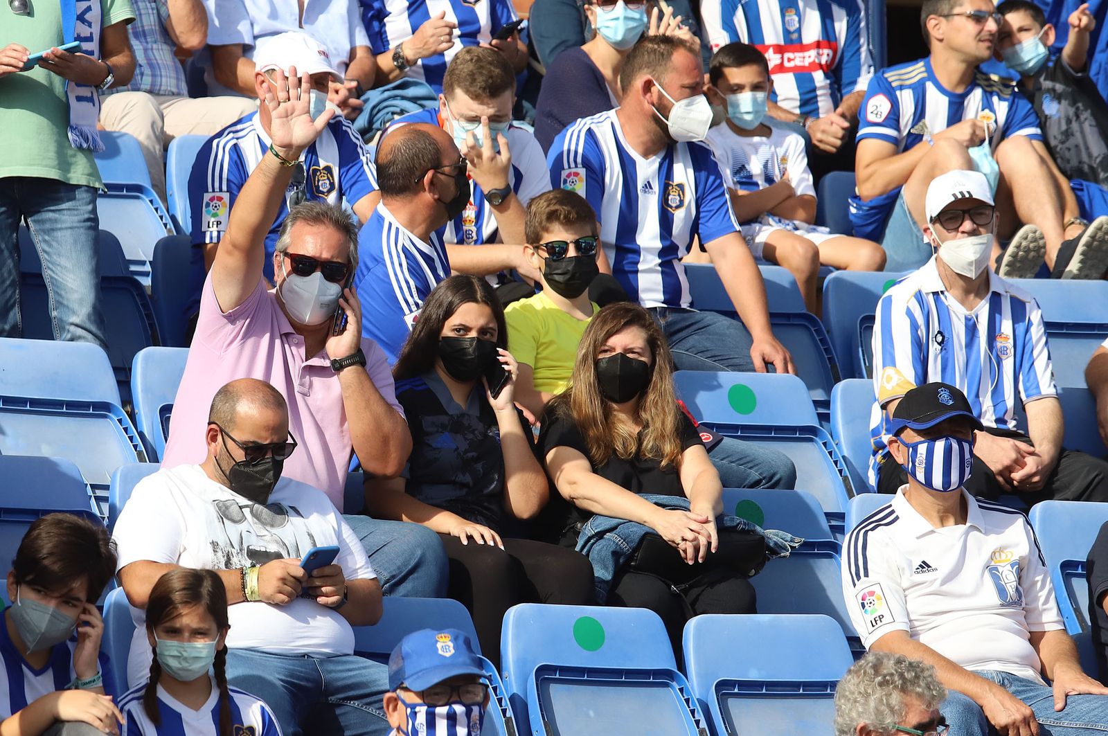 Imágenes de la mejor afición en el Recre-Gerena