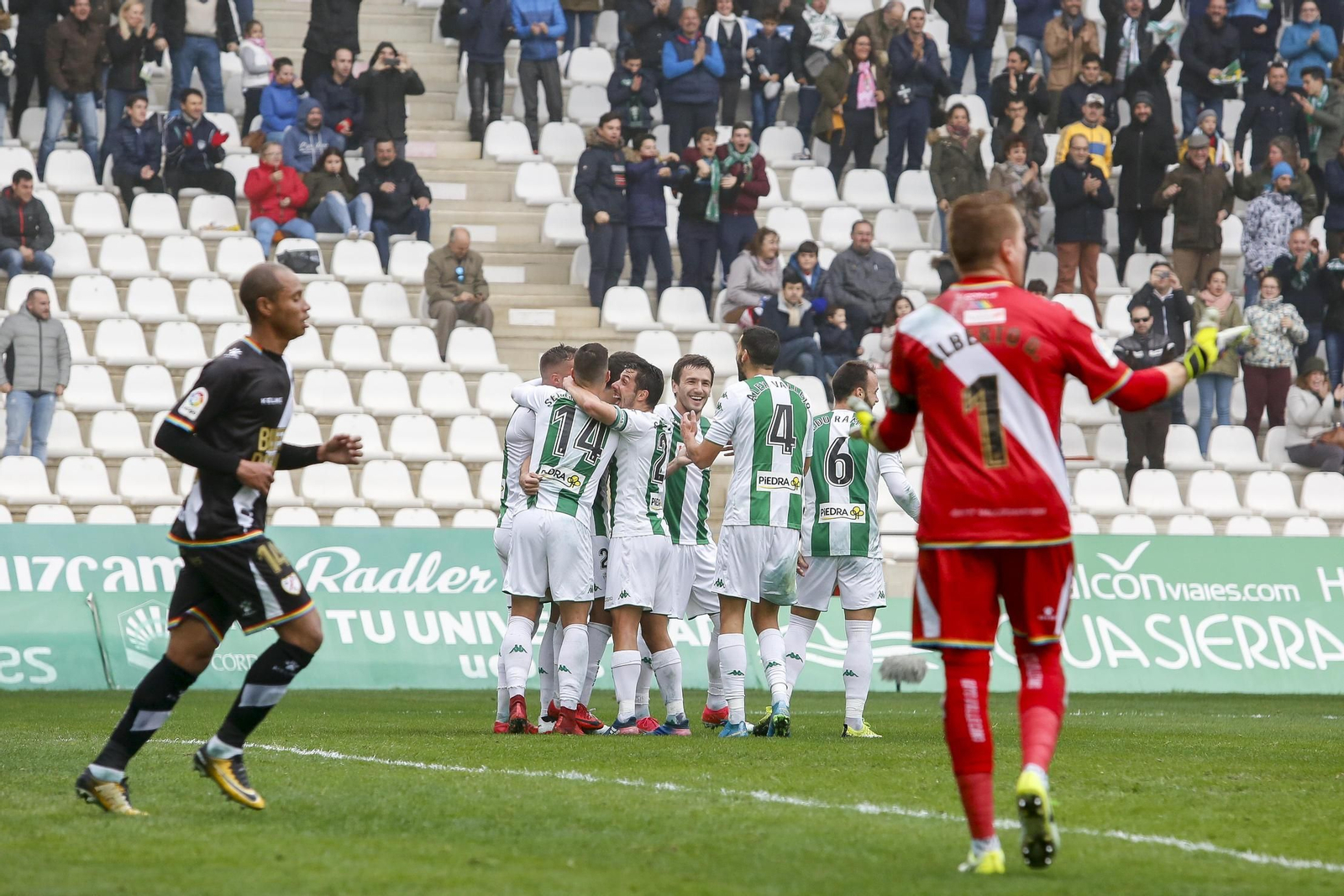 Las imágenes del Córdoba-Rayo Vallecano