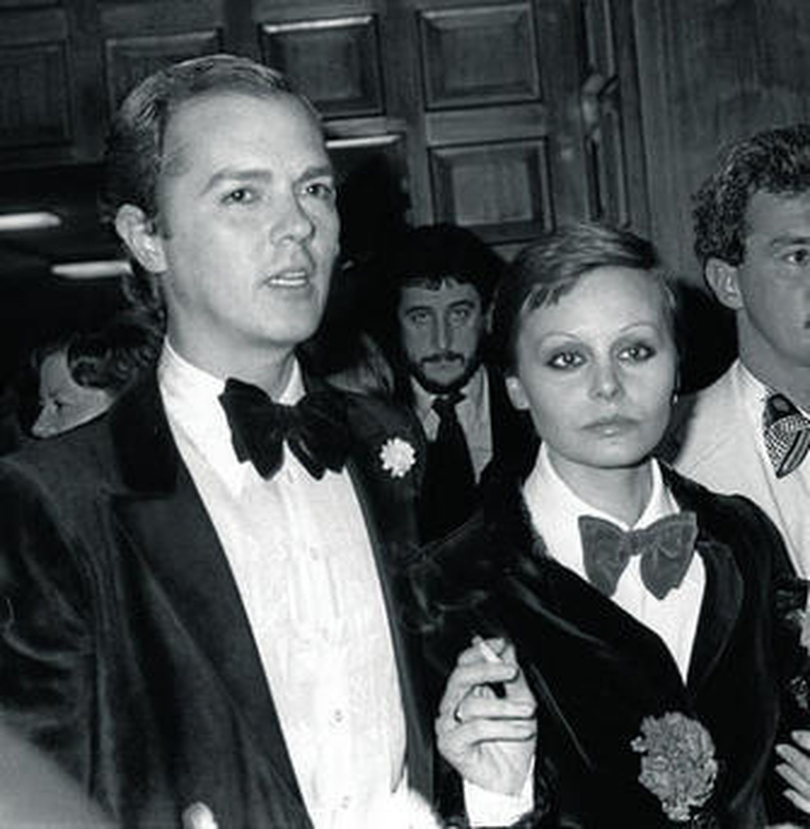 Antonio Morales junto a Rocío Dúrcal, recién casados.