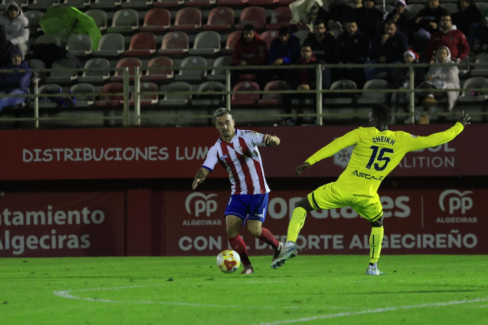 Las mejores fotos del Algeciras - Villarreal B de Primera Federación