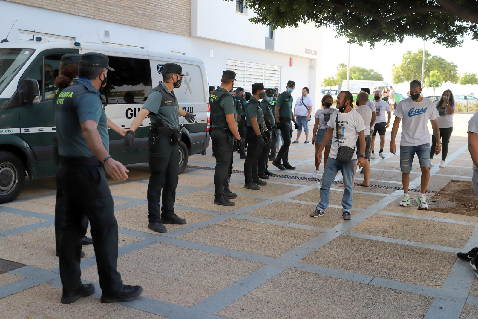 Imágenes de la llegada al juzgado de Ayamonte de uno de los principales imputados del crimen de Cartaya