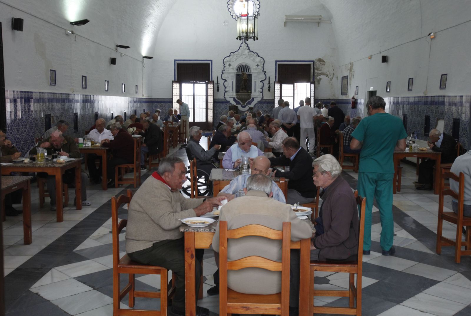 La vinculación de la hermandad con la Santa Caridad es muy importante.