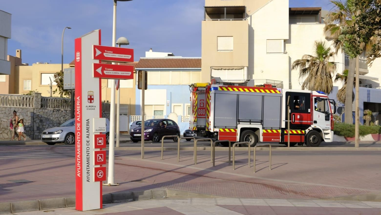 Imágenes de la celebración de San Juan en Almería capital