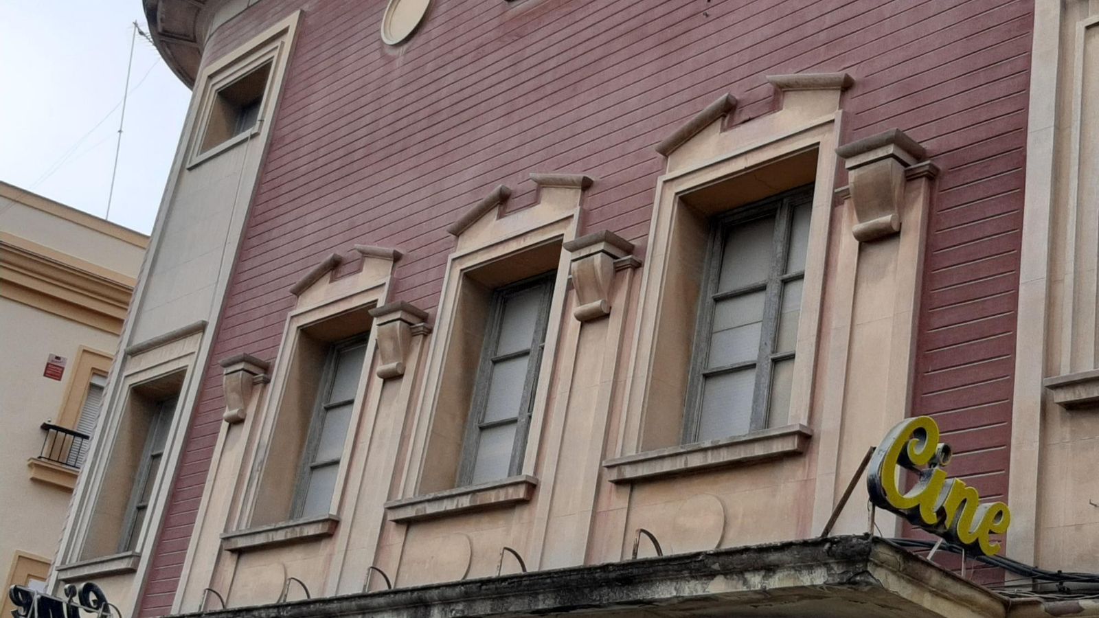 Exterior del cine en la actualidad.