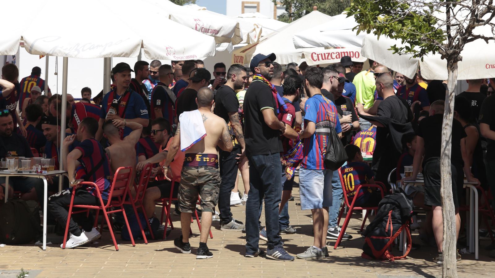 Las imágenes de la afición del Barcelona