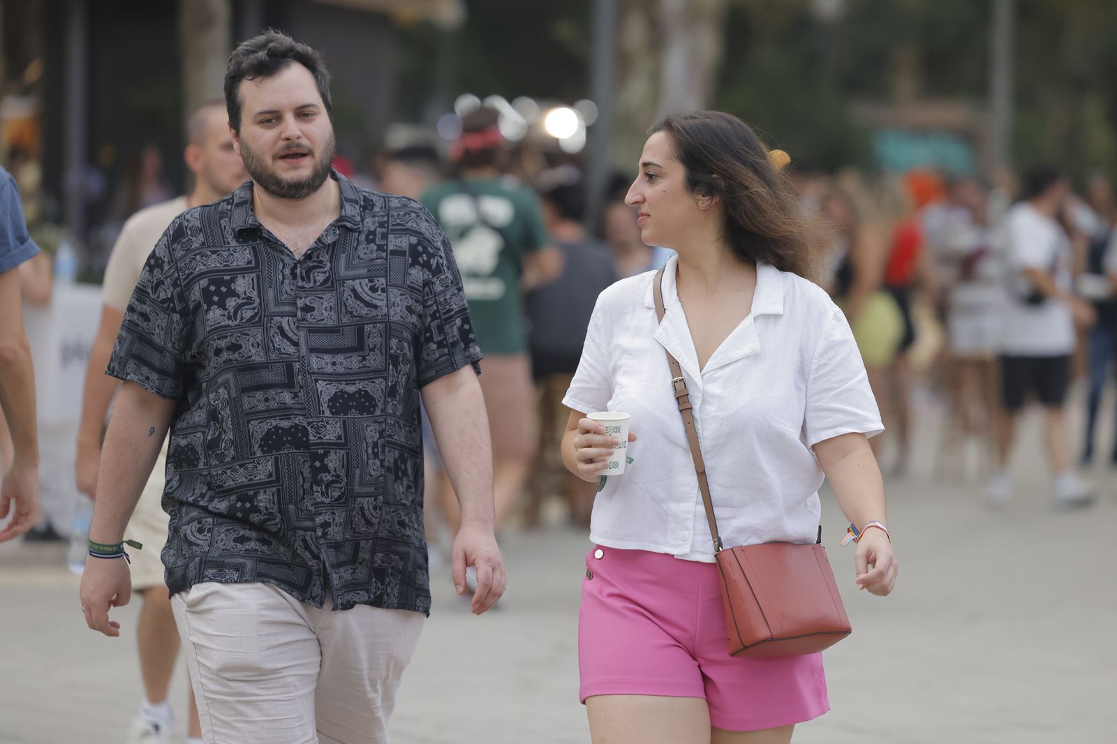 Búscate en las fotos del concierto de Bizarrap