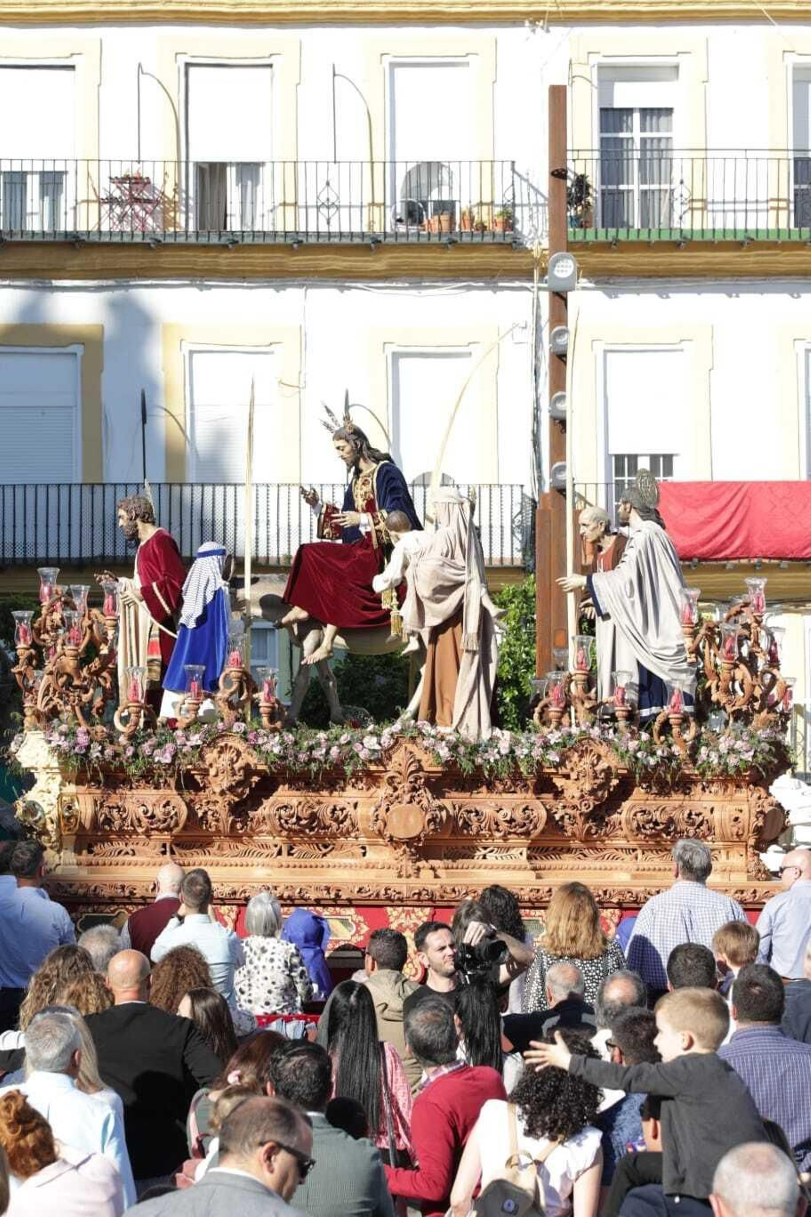 Domingo de Ramos en San Fernando 2023: Imágenes de la hermandad de Cristo Rey (Borriquita)