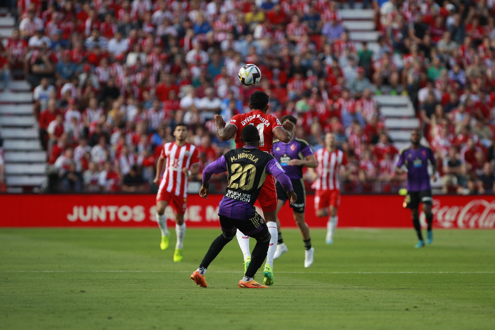 Imágenes del partido U.D. Almería-Real Valladolid C.F.