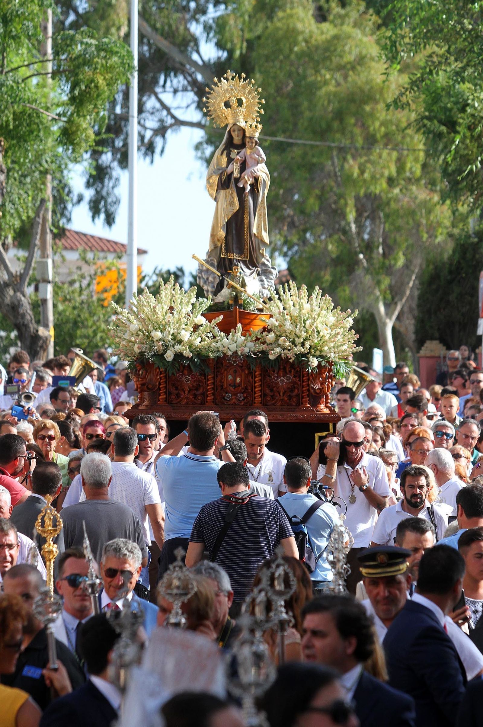 Imágenes de la procesión de la Virgen del Carmen en Punta Umbría