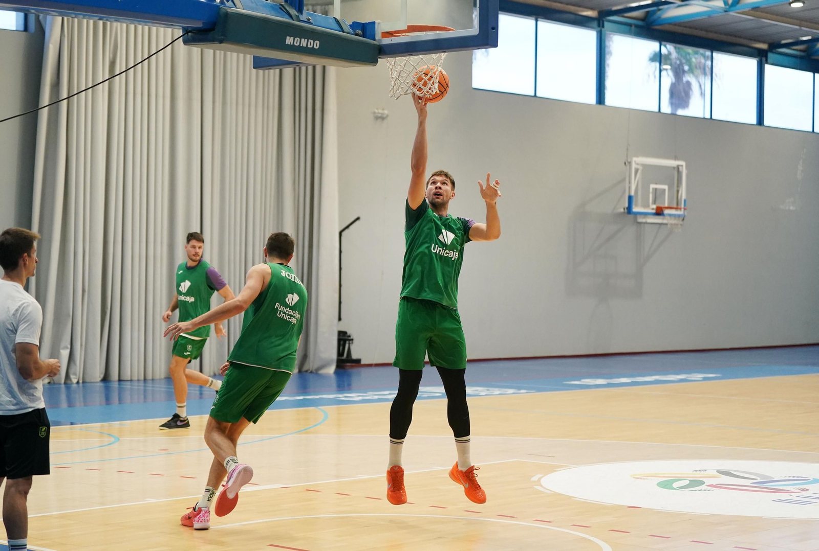 El Unicaja afina para la visita a Andorra