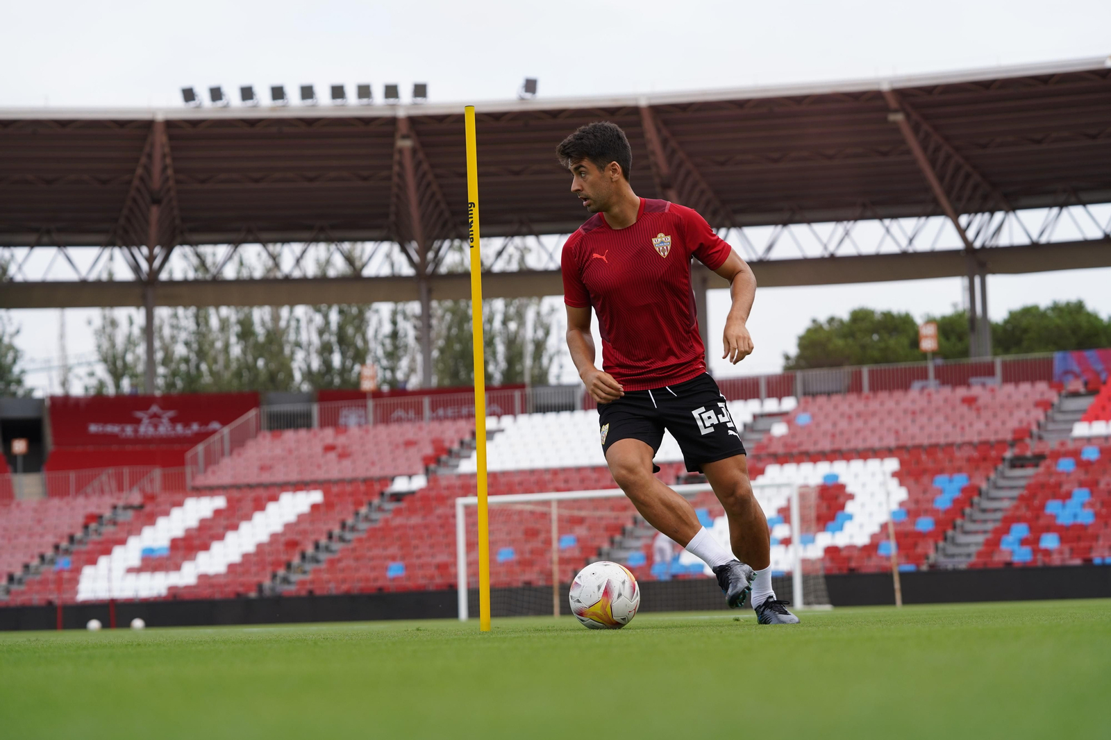 Fotogalería del entrenamiento del Almería, jueves 19