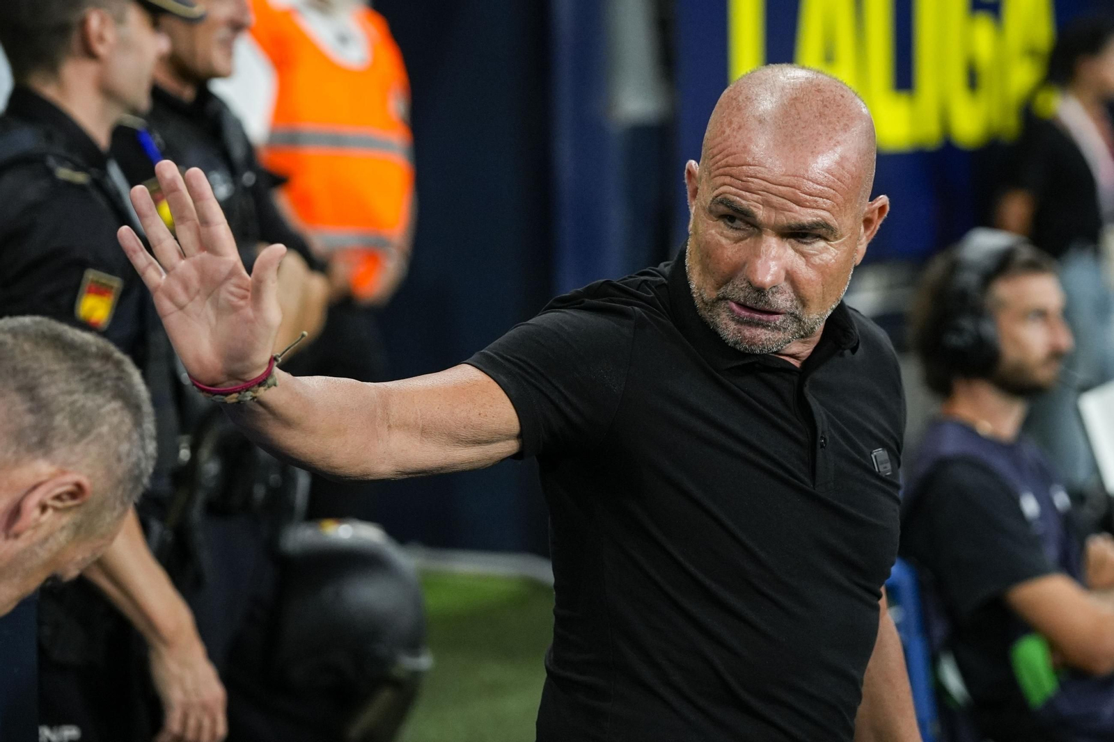 Paco López, en su etapa como entrenador del conjunto cadista.