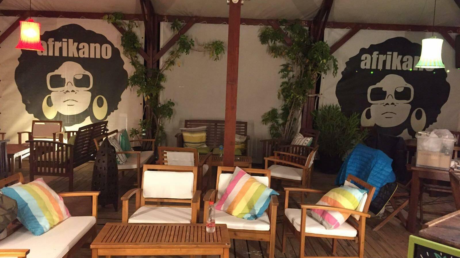 Imagen interior del Afrikano.