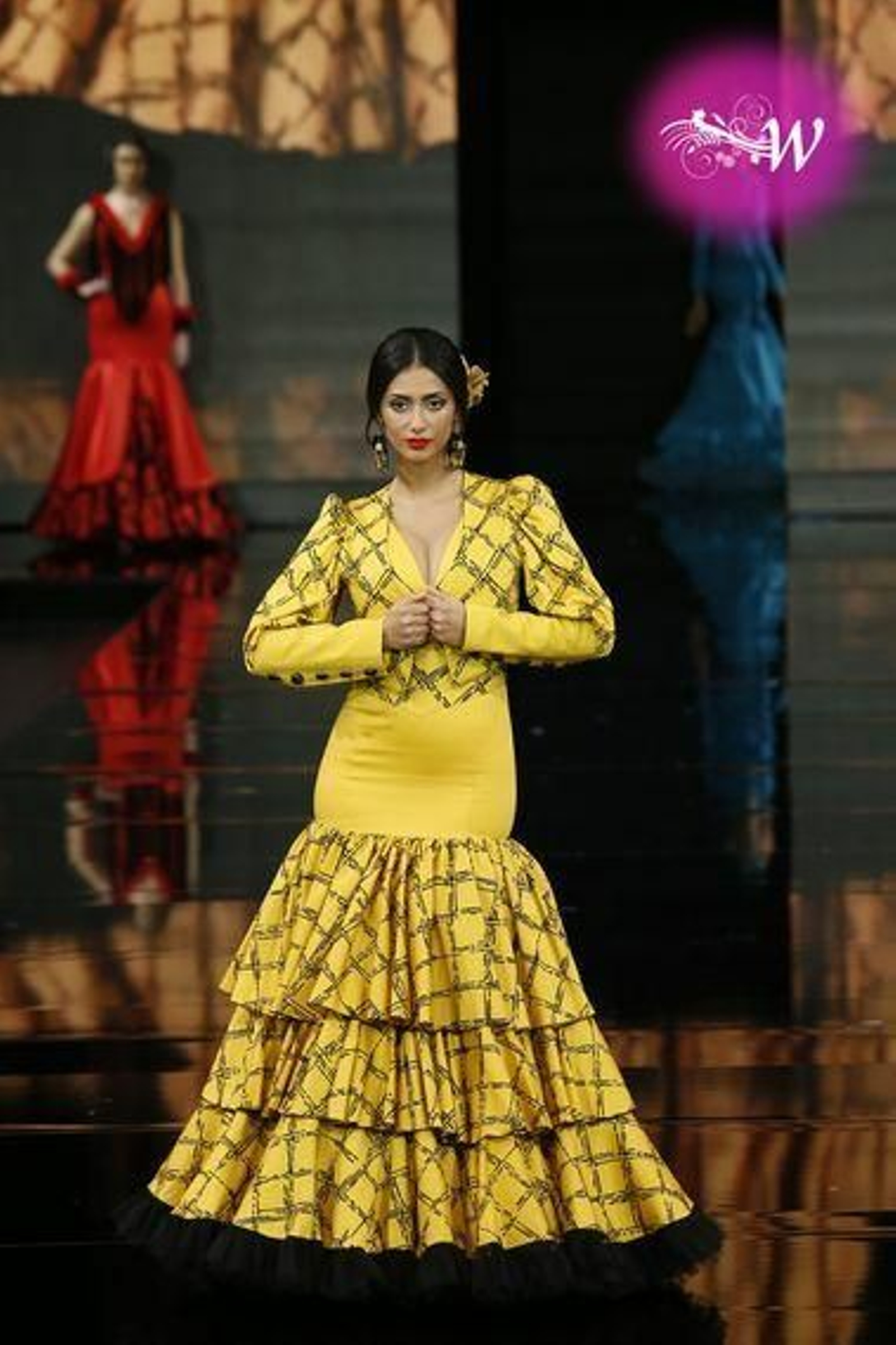 'La fuerza de color' de Loli Vera en SIMOF 2020, todas las fotos del desfile