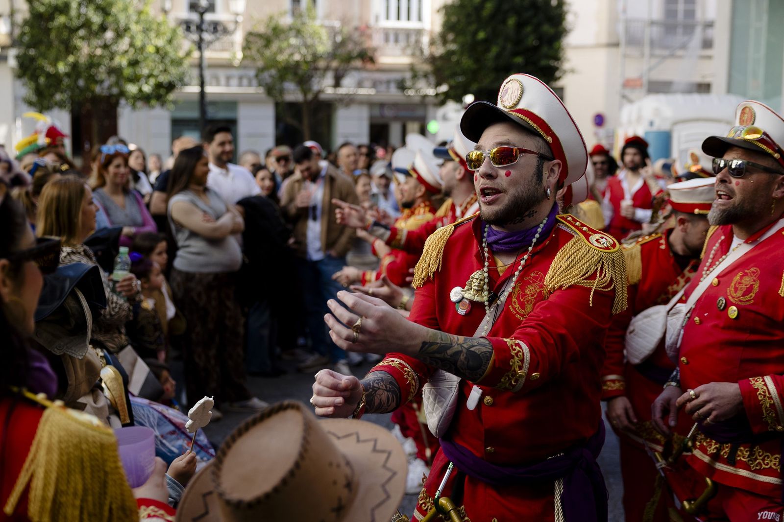 Las imágenes del segundo sábado de Carnaval de Cádiz 2026: Carruseles de coros