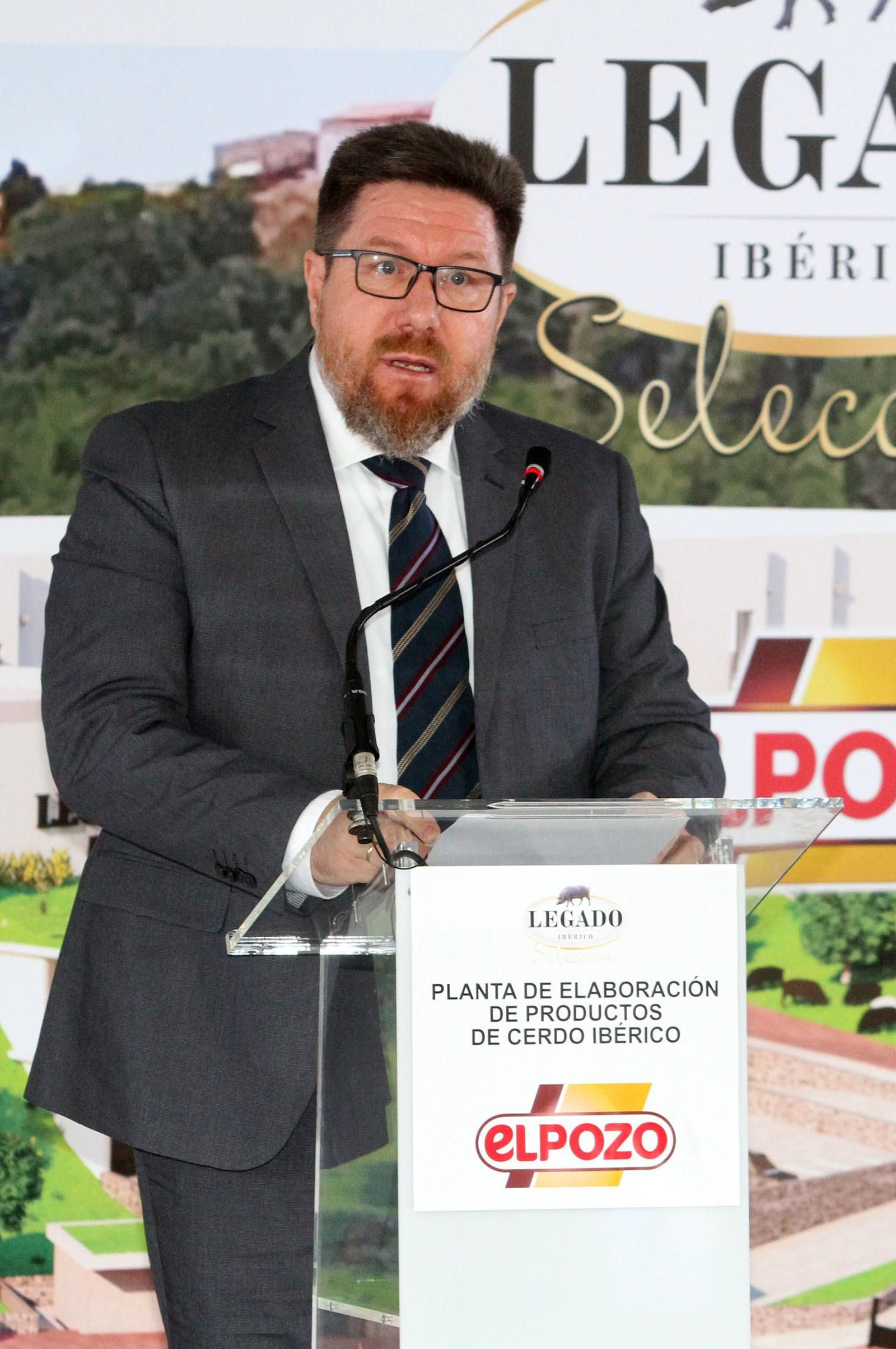 Imágenes de la colocación de la primera piedra de la planta de ElPozo en Jabugo.