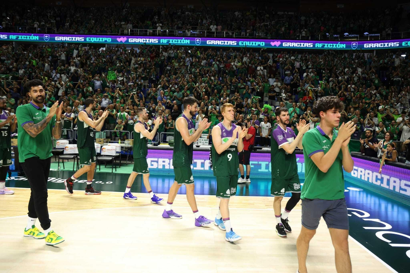 El adiós del Unicaja a la temporada, en imágenes