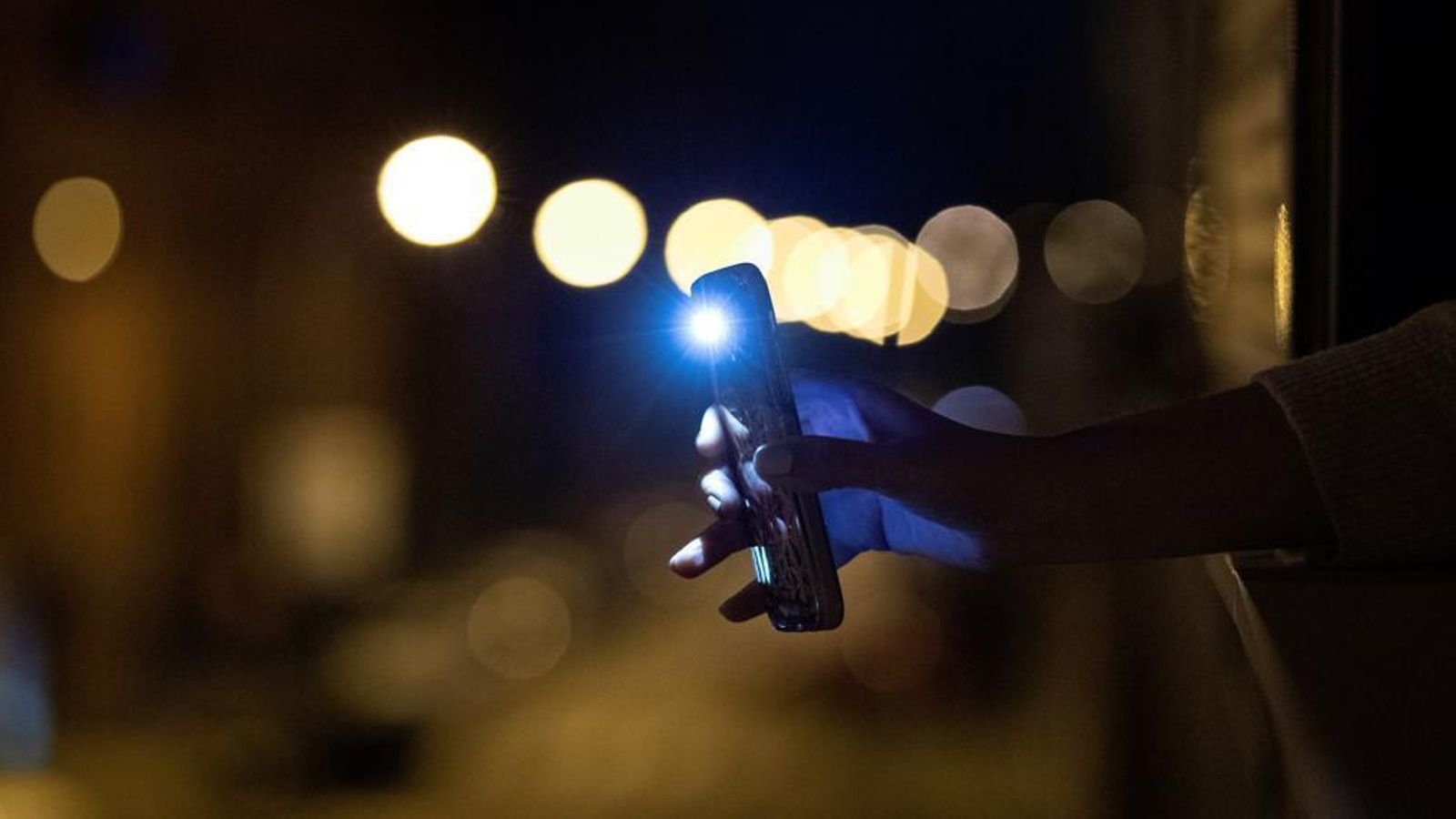 El móvil es perfecto para inmortalizar la superluna de hoy.