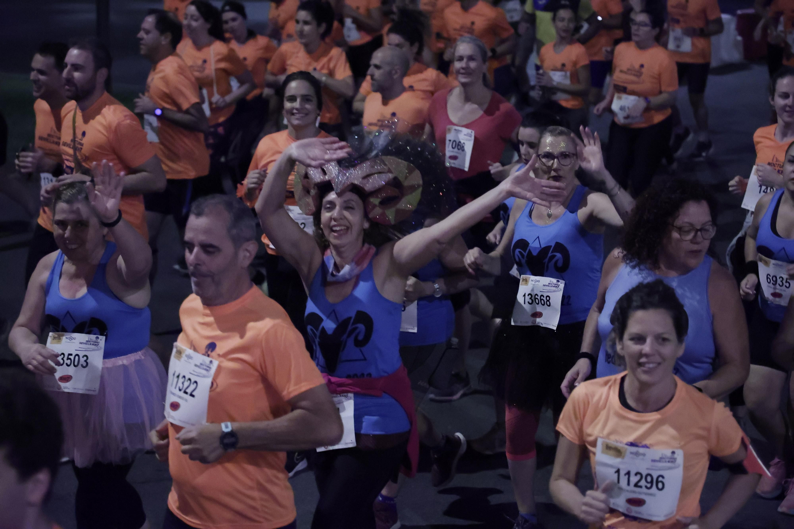 Búscate en la Carrera Nocturna de Sevilla (5)