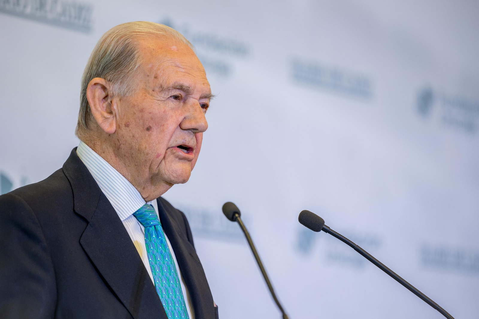 Las imágenes de la entrega del IX Premio Federico Joly a José Bohórquez Mora-Figueroa en Cádiz